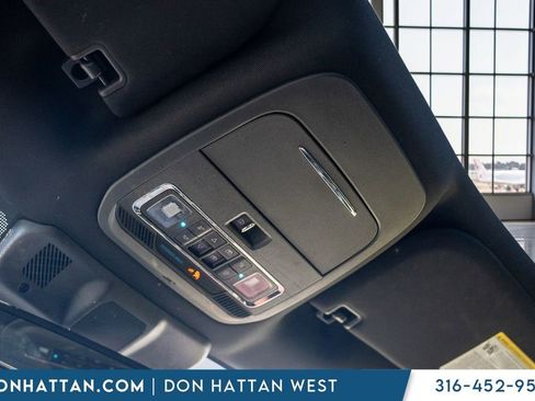 Used 2021 Ford F150 Lariat w/ Equipment Group 502A High AWD/4WD image 16