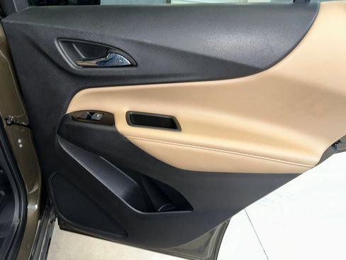 Certified 2023 Chevrolet Equinox Premier image 30