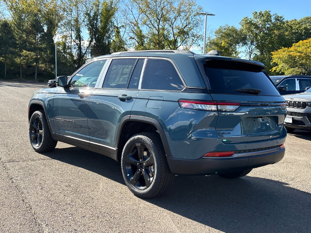 New 2027 Jeep Grand Cherokee Limited AWD/4WD image 4