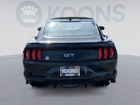 Used 2022 Ford Mustang GT Premium w/ Equipment Group 401A RWD image 5