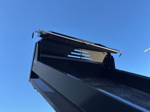 New 2023 Ford F450 XL w/ XL Chrome Package image 17