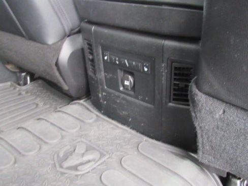 Used 2016 RAM 2500 Laramie w/ Convenience Group AWD/4WD image 13