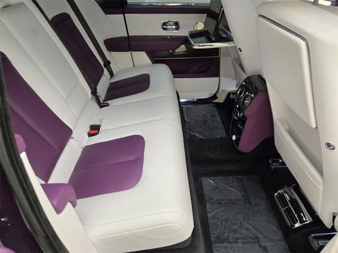 Certified 2023 Rolls-Royce Cullinan Black Badge w/ Driver's Package image 25