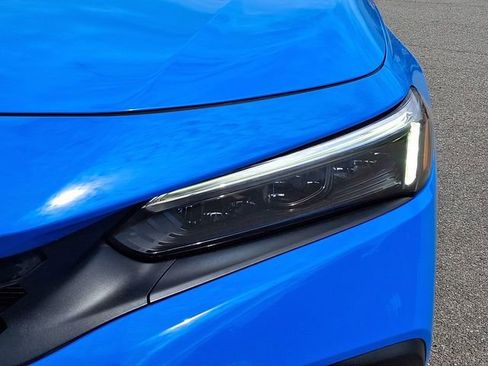 Used 2023 Honda Civic Sport image 9