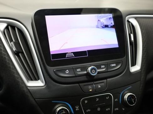 Used 2023 Chevrolet Malibu LT FWD image 22