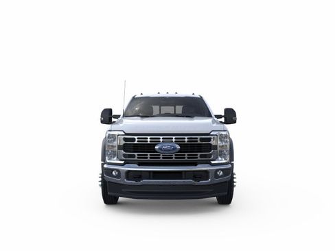 New 2026 Ford F550 4x4 Crew Cab image 7