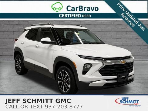 Certified 2025 Chevrolet TrailBlazer LT AWD/4WD image 1