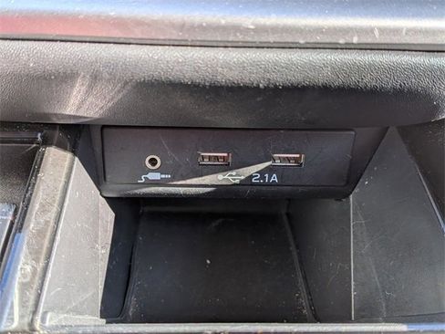 Used 2020 Subaru Outback Limited image 19