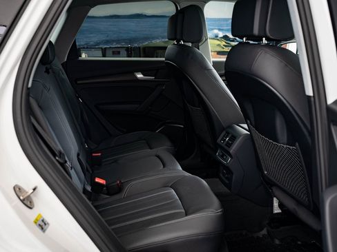 Used 2025 Audi Q5 2.0T Premium w/ Convenience Plus Package image 36