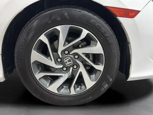 Used 2019 Honda Civic LX image 23