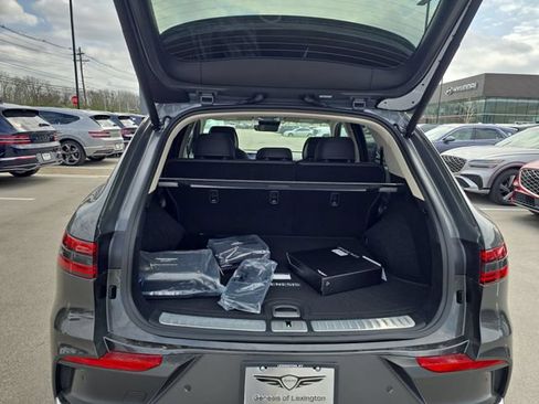 New 2026 Genesis GV70 2.5T AWD/4WD image 23
