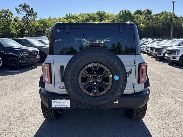 New 2026 Ford Bronco Outer Banks w/ Sasquatch Package AWD/4WD image 6