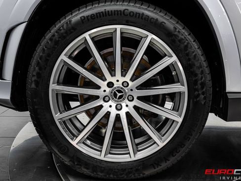 Used 2023 Mercedes-Benz GLS 450 4MATIC image 21