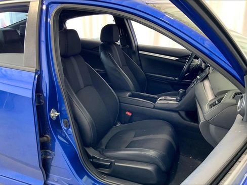 Used 2020 Honda Civic Sport image 16