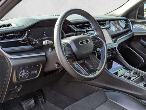 Used 2024 Jeep Grand Cherokee Trailhawk w/ Advanced Protech Group II image 10