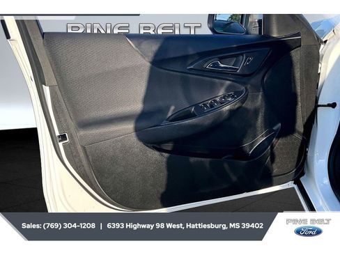 Used 2021 Chevrolet Malibu LS w/ Driver Confidence Package II FWD image 17