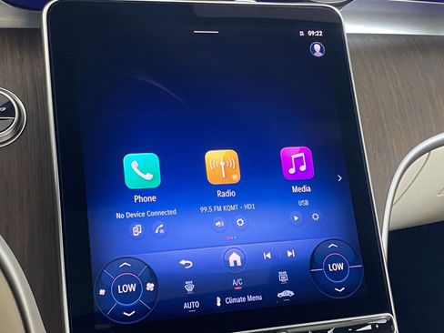 Used 2025 Mercedes-Benz C 300 4MATIC Sedan image 26