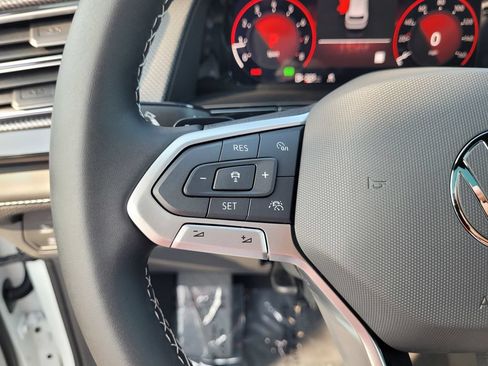 New 2025 Volkswagen Atlas Cross Sport SEL AWD/4WD image 22