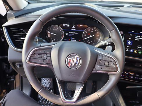 Used 2023 Buick Envision Avenir AWD/4WD image 17