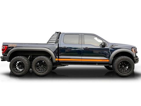 Used 2022 Ford F150 Raptor w/ Convenience Package image 2