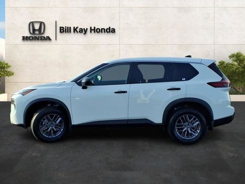 Used 2026 Nissan Rogue S image 5