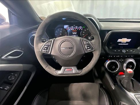 Used 2022 Chevrolet Camaro SS image 17