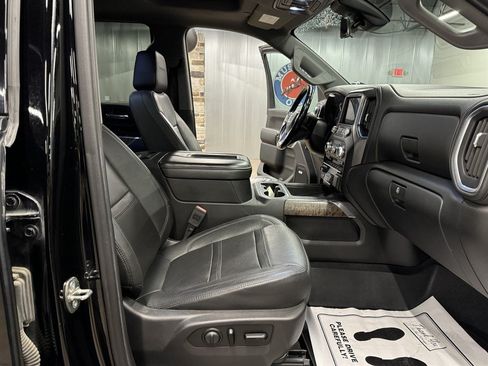 Used 2020 GMC Sierra 2500 Denali w/ Denali Ultimate Package AWD/4WD image 36