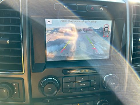 Used 2018 Ford F150 XLT w/ Equipment Group 302A Luxury image 23