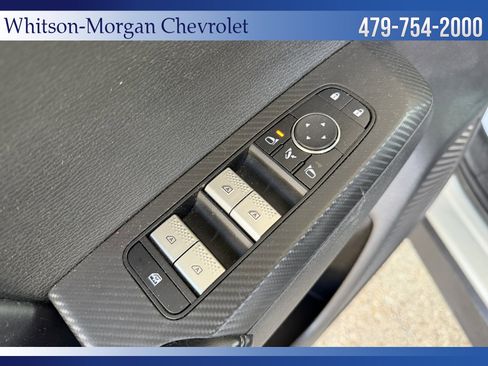 Used 2024 Mitsubishi Outlander SE image 11