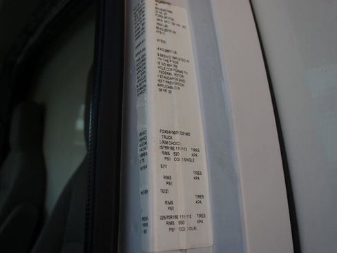 Used 2023 Ford E-450 and Econoline 450 Super Duty w/ Power Windows & Locks Group RWD image 46