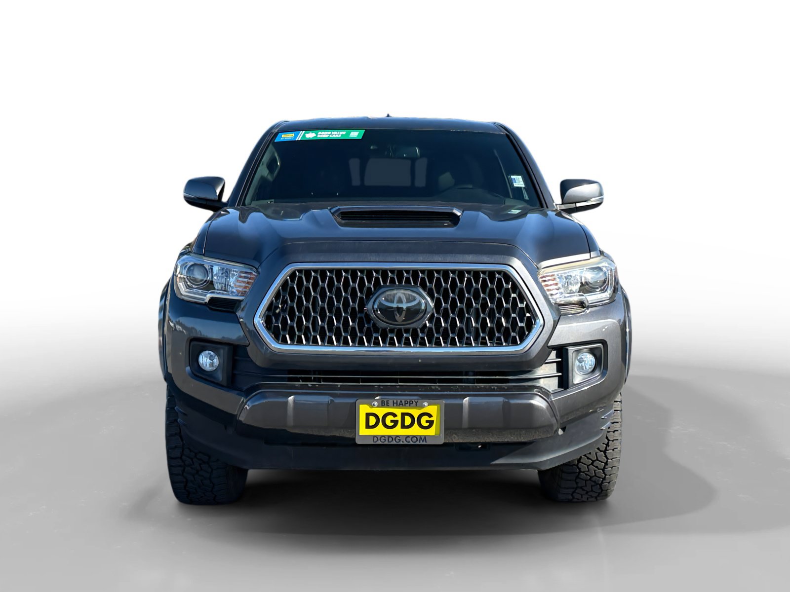 Used 2018 Toyota Tacoma TRD Sport AWD/4WD image 8