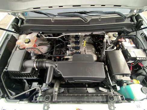 Used 2022 Chevrolet Colorado LT w/ Fleet Safety Package image 36