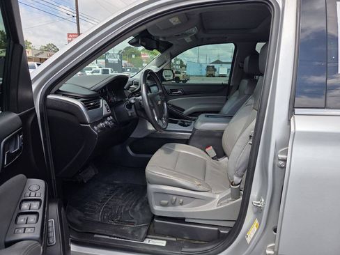 Used 2015 Chevrolet Suburban LT AWD/4WD image 8