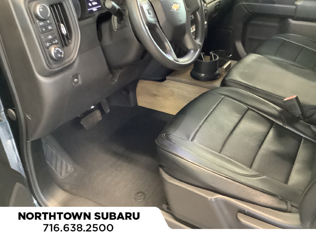 Used 2019 Chevrolet Silverado 1500 Custom w/ Custom Value Package AWD/4WD image 22