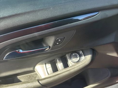 Certified 2022 Chevrolet TrailBlazer RS w/ Technology Package image 9