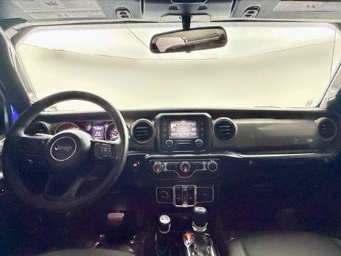 Used 2018 Jeep Wrangler Unlimited Sport S AWD/4WD image 26