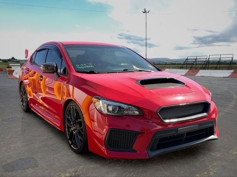 Used 2018 Subaru WRX STI AWD/4WD image 2