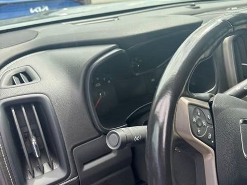 Used 2019 GMC Canyon Denali AWD/4WD image 10