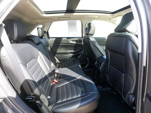 Used 2024 Ford Edge SEL w/ Convenience Package image 23