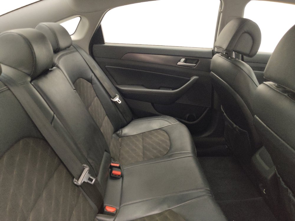 Used 2017 Hyundai Sonata Sport w/ Value Edition Package 02 FWD image 19