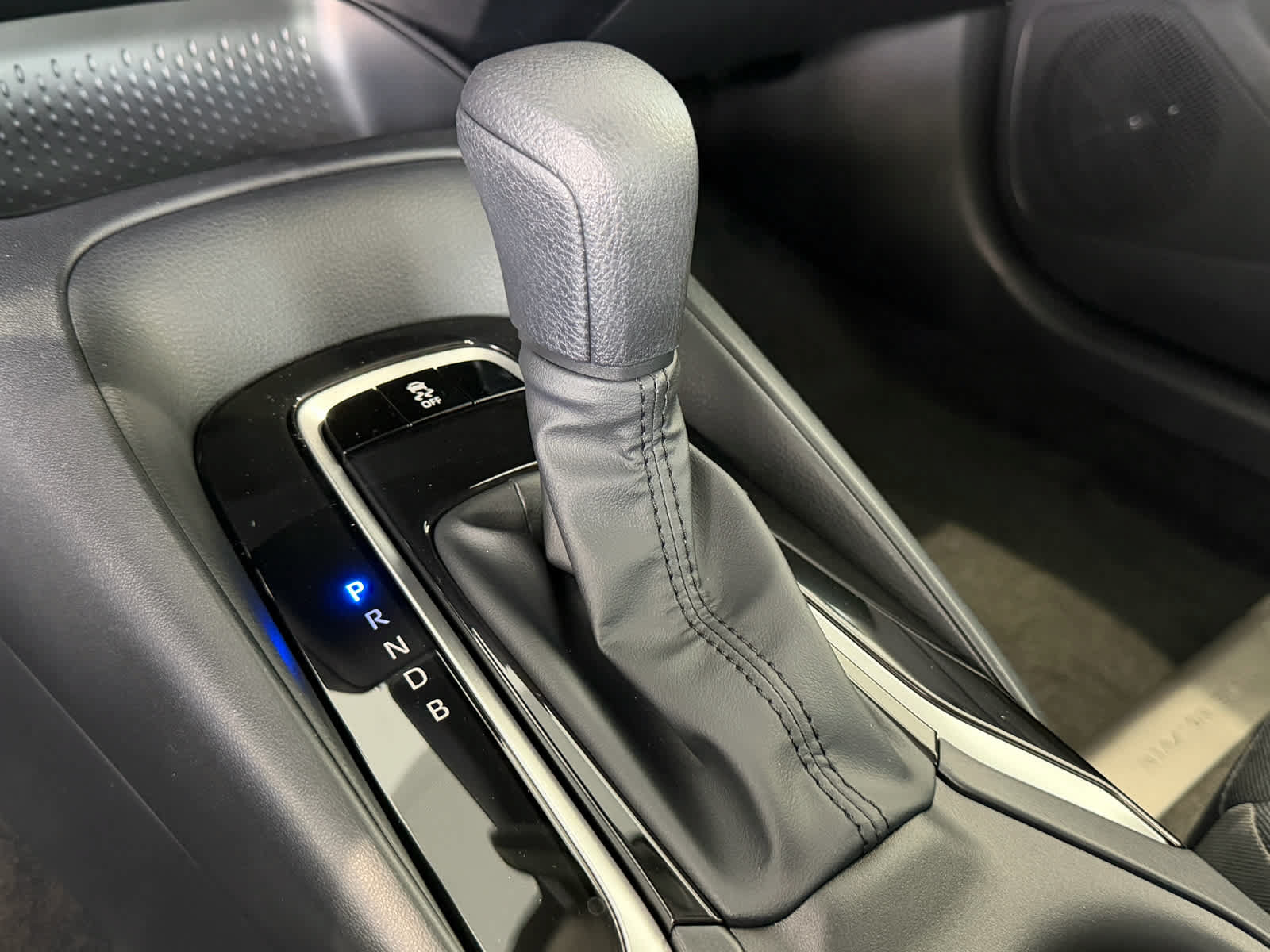 New 2027 Toyota Corolla LE FWD image 22