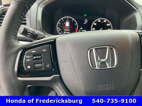 Certified 2026 Honda Odyssey Elite image 40