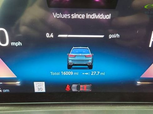 Used 2024 BMW X7 xDrive40i AWD/4WD image 43