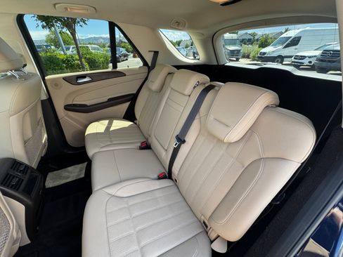 Used 2019 Mercedes-Benz GLE 400 4MATIC image 14