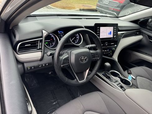 Used 2022 Toyota Camry LE w/ Cold Weather Package image 3