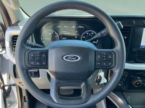 Used 2024 Ford F350 XLT w/ FX4 Off-Road Package AWD/4WD image 10
