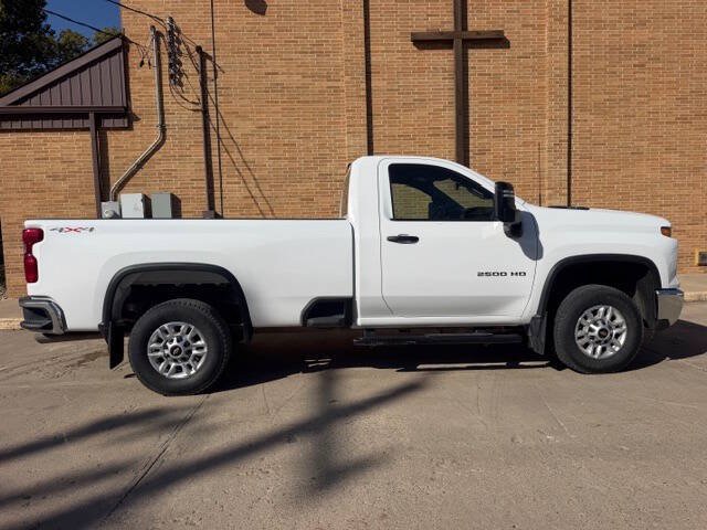 Used 2026 Chevrolet Silverado 2500 W/T w/ Snow Plow Prep/Camper Package AWD/4WD image 3
