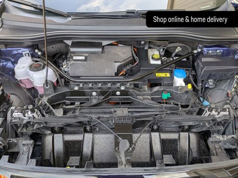 Used 2024 Audi Q4 e-tron Premium Plus image 23