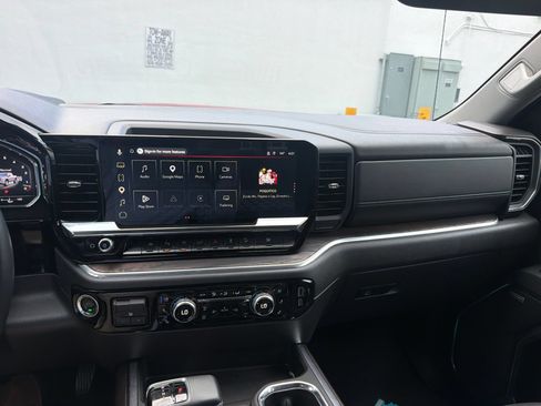 Used 2025 GMC Sierra 1500 SLT w/ SLT Premium Plus Package AWD/4WD image 13