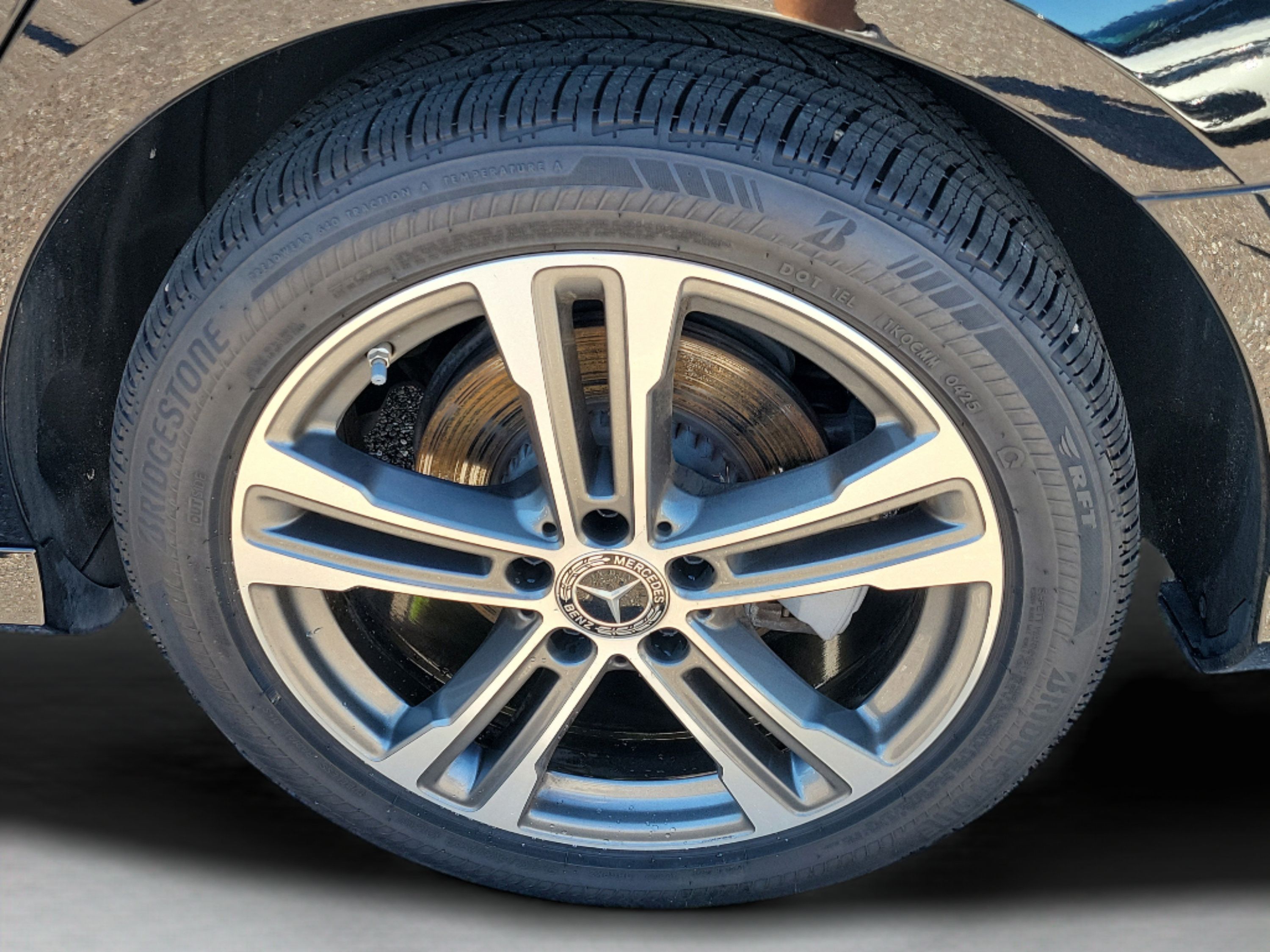 Used 2023 Mercedes-Benz E 350 4MATIC Sedan image 30